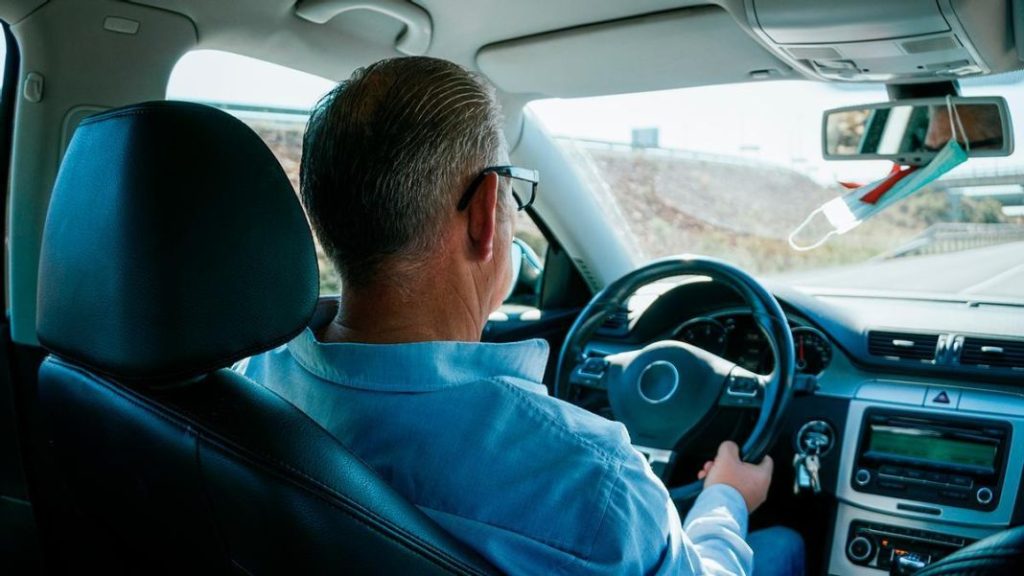 Así son los nuevos cursos de recuperación de puntos del carné 4 Motor16 dgt