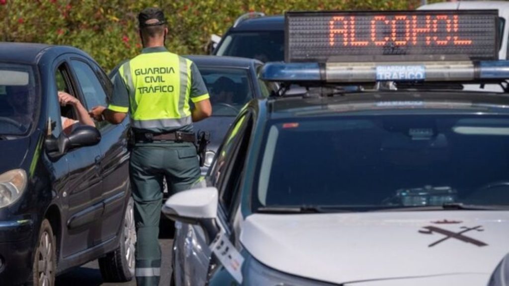 La DGT lo deja claro: Por estos motivos das positivo en un control de alcoholemia 128 Motor16 alcohol