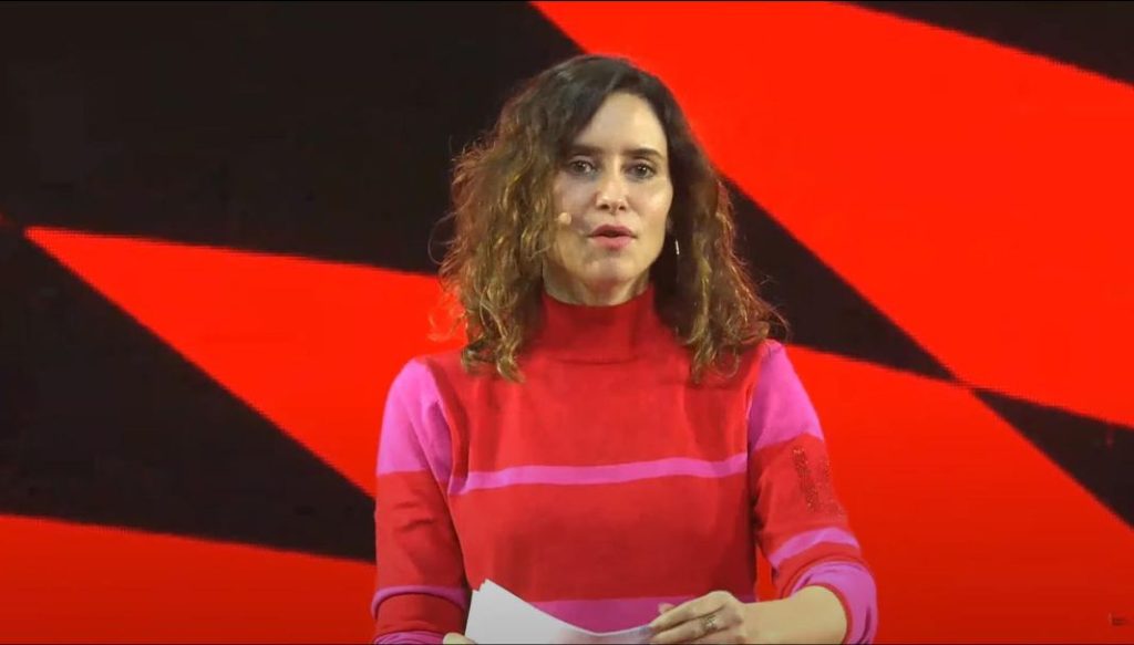 El 'coche de empresa' de 200.000 euros que usaba como utilitario la pareja de Ayuso 184 Motor16 ayuso