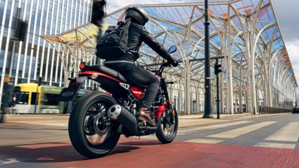 Las 'trabas' que la DGT pondrá a la hora de sacarse el carnet de 125 cc desde ya 137 Motor16 examen