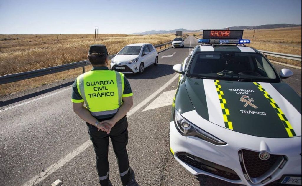 Esta es la última campaña de vigilancia de la DGT. Y no es por nieve, bajas temperaturas... 135 Motor16 control