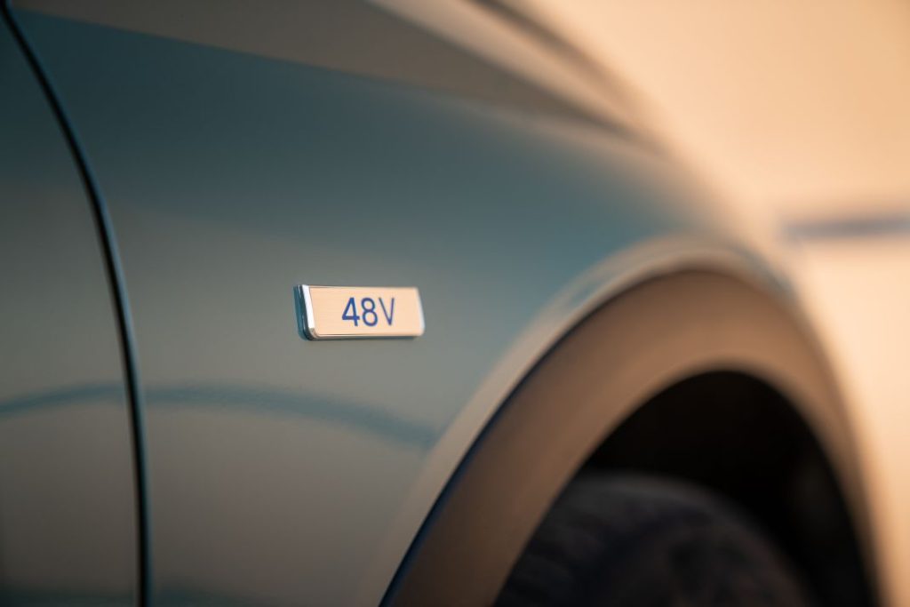 Oferta: Con 5.100 euros de descuento, este SUV está disponible desde 16.040 euros 6 Motor16 oferta Hyundai BAYON 10 Motor16