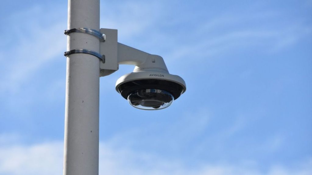Si utilizas este nuevo método para engañar a los radares, la DGT y la Guardia Civil te va a buscar 226 Motor16 trucos