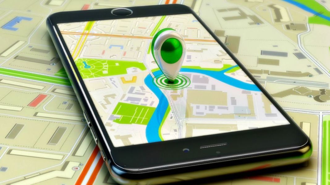 Las 5 multas más comunes de la DGT 2 Motor16 USO DEL MÓVIL AL VOLANTE: PELIGRO CONSTANTE