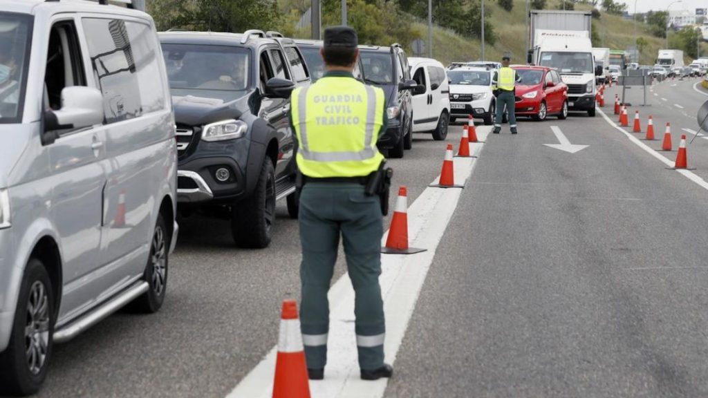 ¿Puede la DGT multar a un coche autónomo? 133 Motor16 legislación