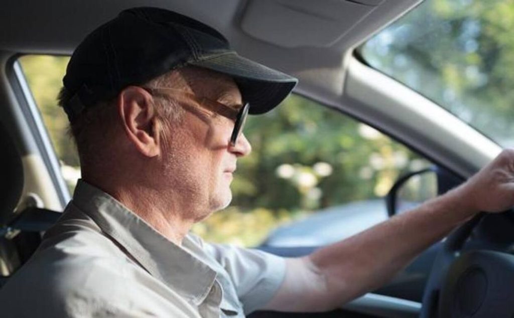 La DGT lo confirma: Los mayores de 65 años tendrán que renovar su carnet de otra manera 101 Motor16 novedad