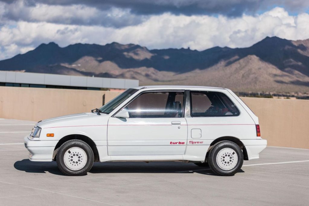 Este Suzuki Swift turbo “americano” de finales de los 80 busca nuevo dueño 3 Motor16 suzuki swift turbo chevrolet sprint 19 Motor16