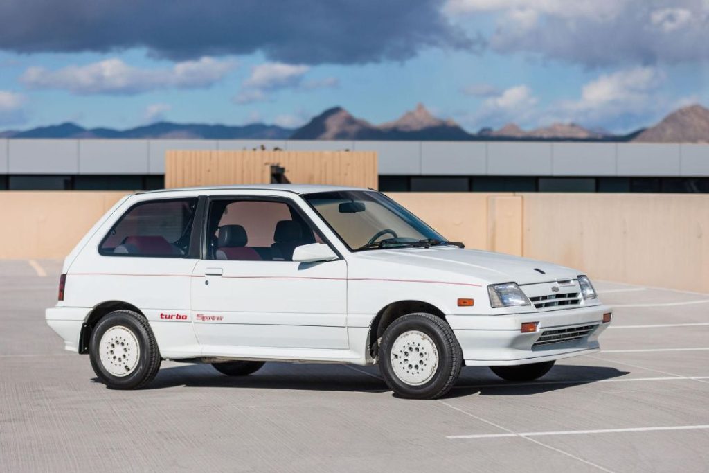 Este Suzuki Swift turbo “americano” de finales de los 80 busca nuevo dueño 25 Motor16 suzuki swift turbo chevrolet sprint 21 Motor16