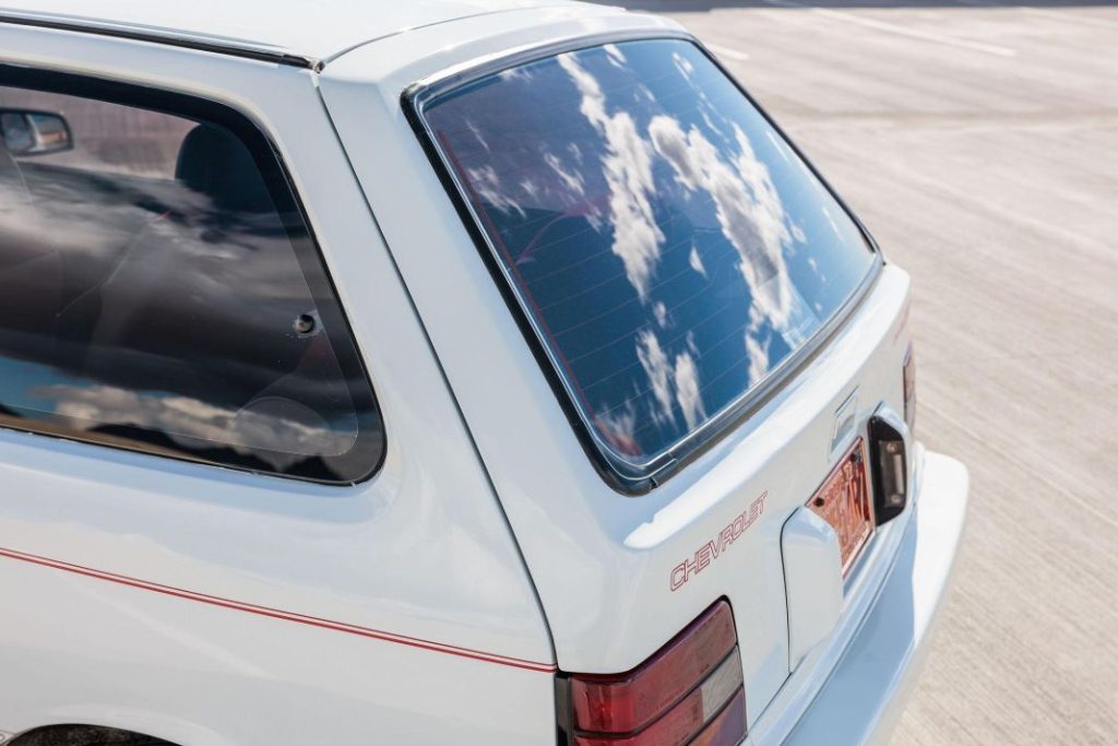 Este Suzuki Swift turbo “americano” de finales de los 80 busca nuevo dueño 32 Motor16 suzuki swift turbo chevrolet sprint 28 Motor16
