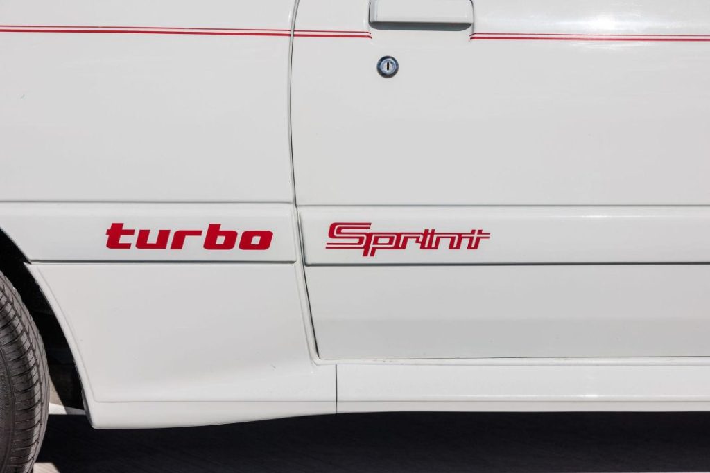 Este Suzuki Swift turbo “americano” de finales de los 80 busca nuevo dueño 53 Motor16 suzuki swift turbo chevrolet sprint 56 Motor16