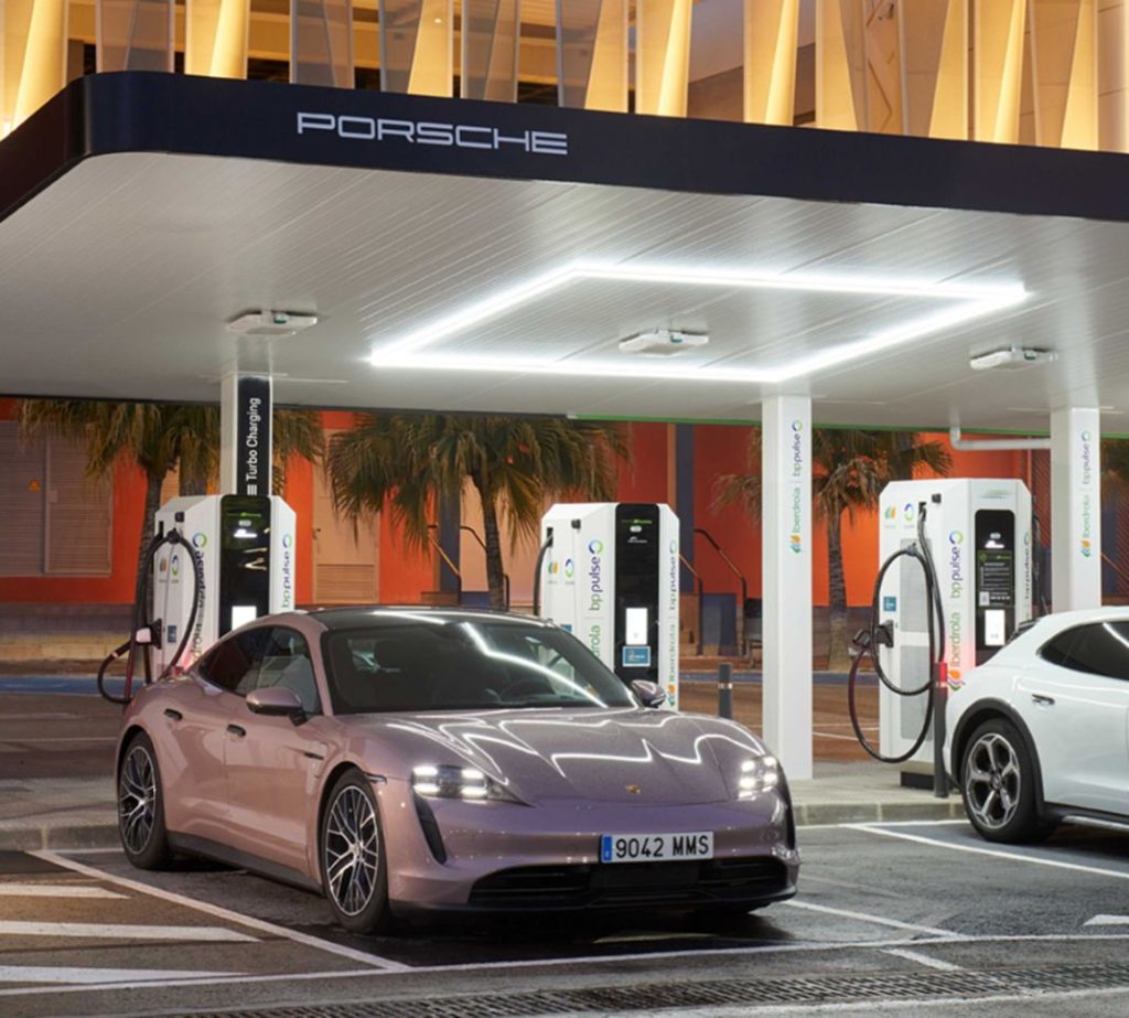 La comunidad en la que Porsche ha abierto una nueva estación de carga ultrarrápida 1 Motor16 04.Porsche Iberdrola bppulse recarga 4 Motor16