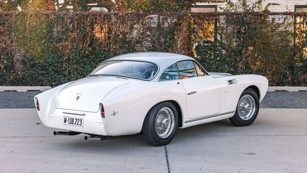 1954 pegaso z 102 saoutchik berlinetta series ii 24 Motor16