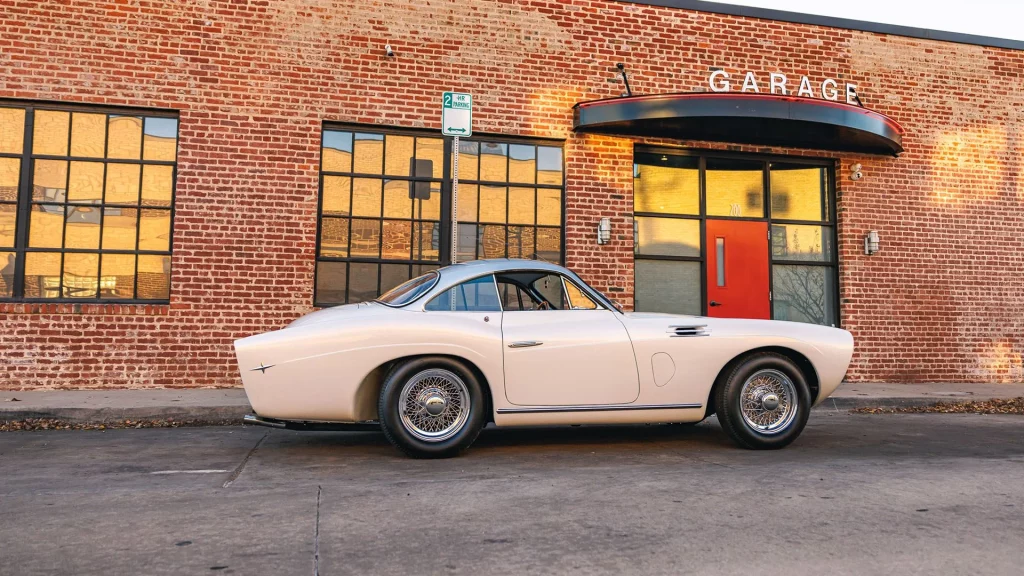 1954 pegaso z 102 saoutchik berlinetta series ii 26 Motor16