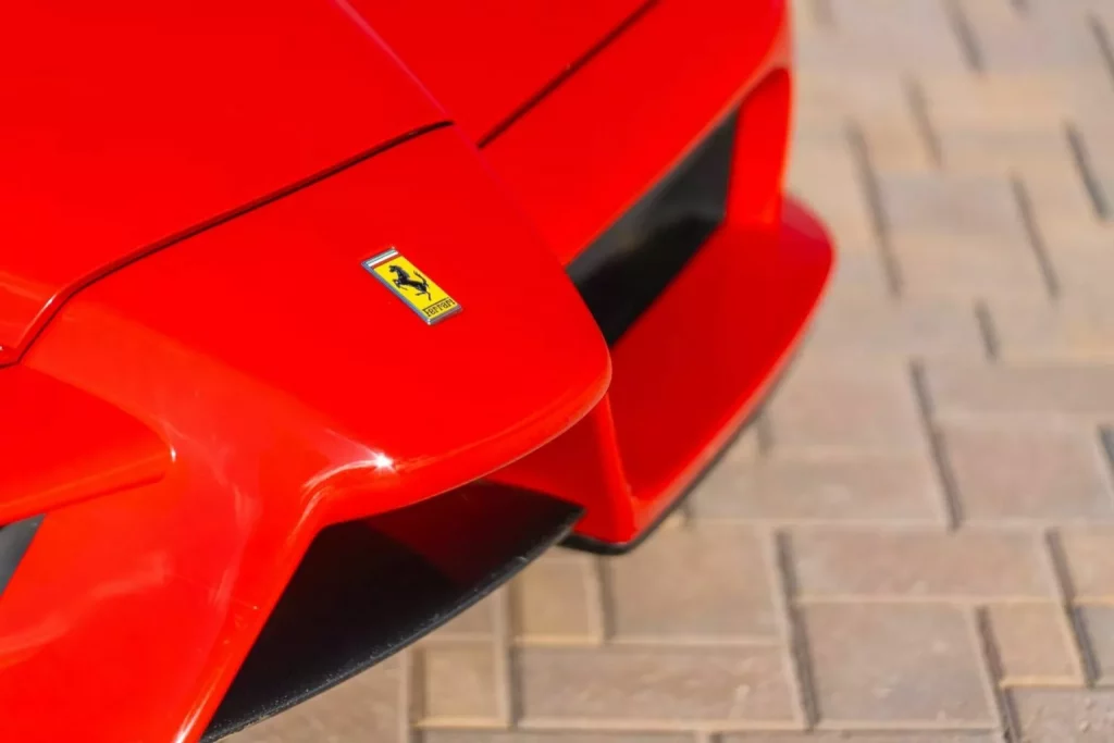 2003 Ferrari Enzo Mecum 7 Motor16