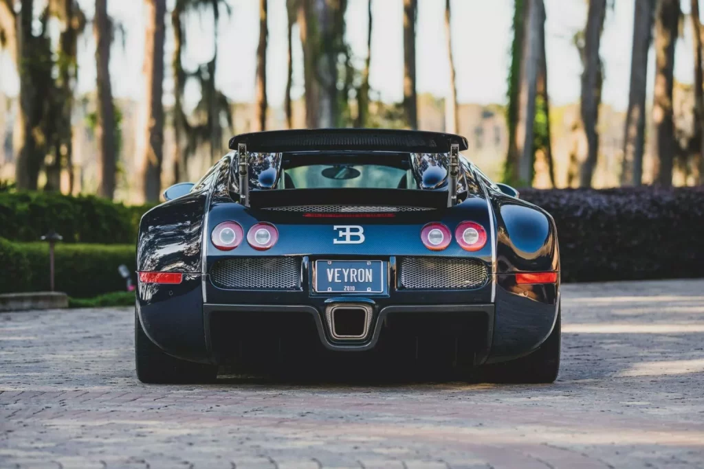 2009 Bugatti Veyron Sang Bleu Sothebys 5 Motor16