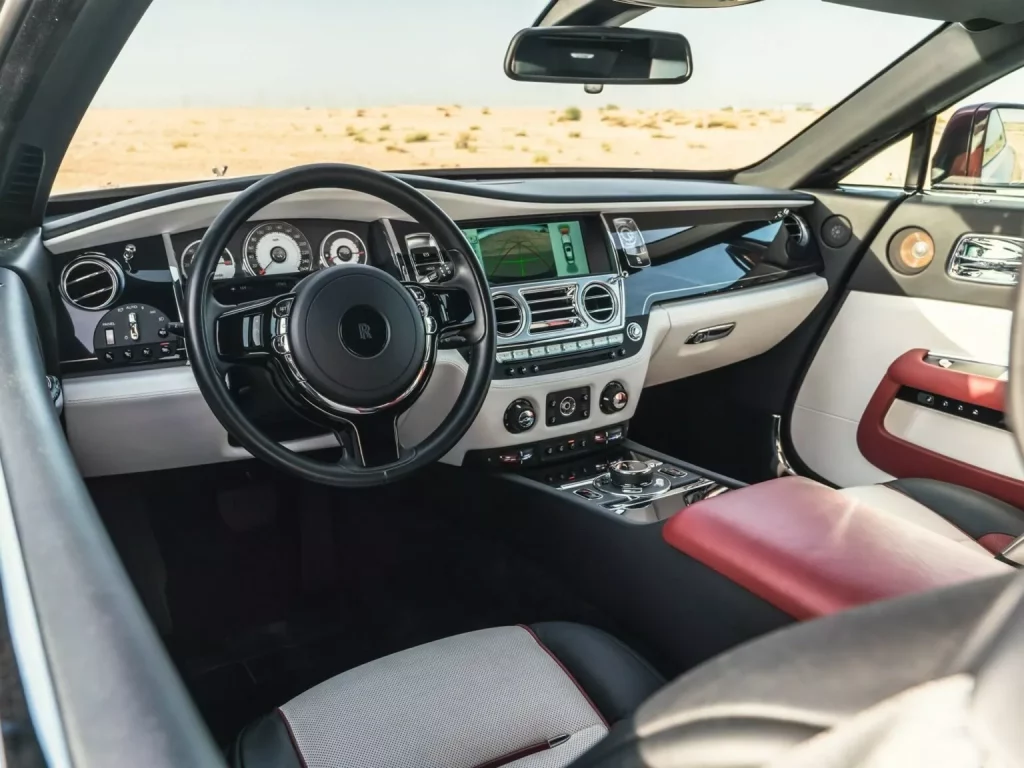 Rolls-Royce Silver Spectre: Este exótico shooting brake te busca 14 Motor16 2020 Rolls Royce Silver Spectre RM Sothebys 19 Motor16
