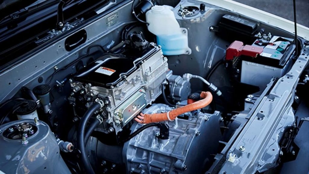 2023 Toyota AE86 Electric Concept. Imagen motor.