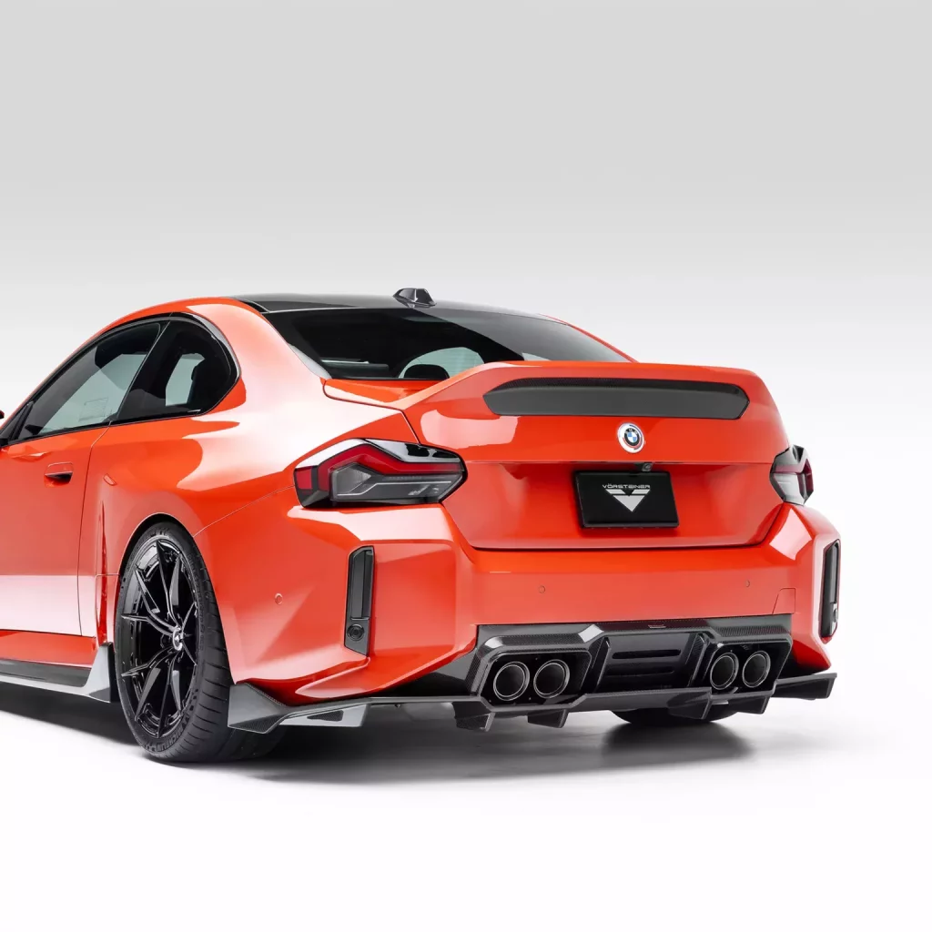 El BMW M2 se viste de fibra de carbono gracias a Vorsteiner 20 Motor16 2024 BMW M2 Vorsteiner 17 Motor16