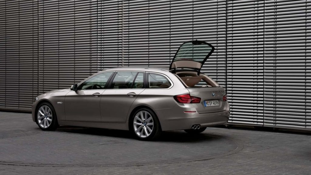 2024 BMW Serie 5 Touring 4 Motor16