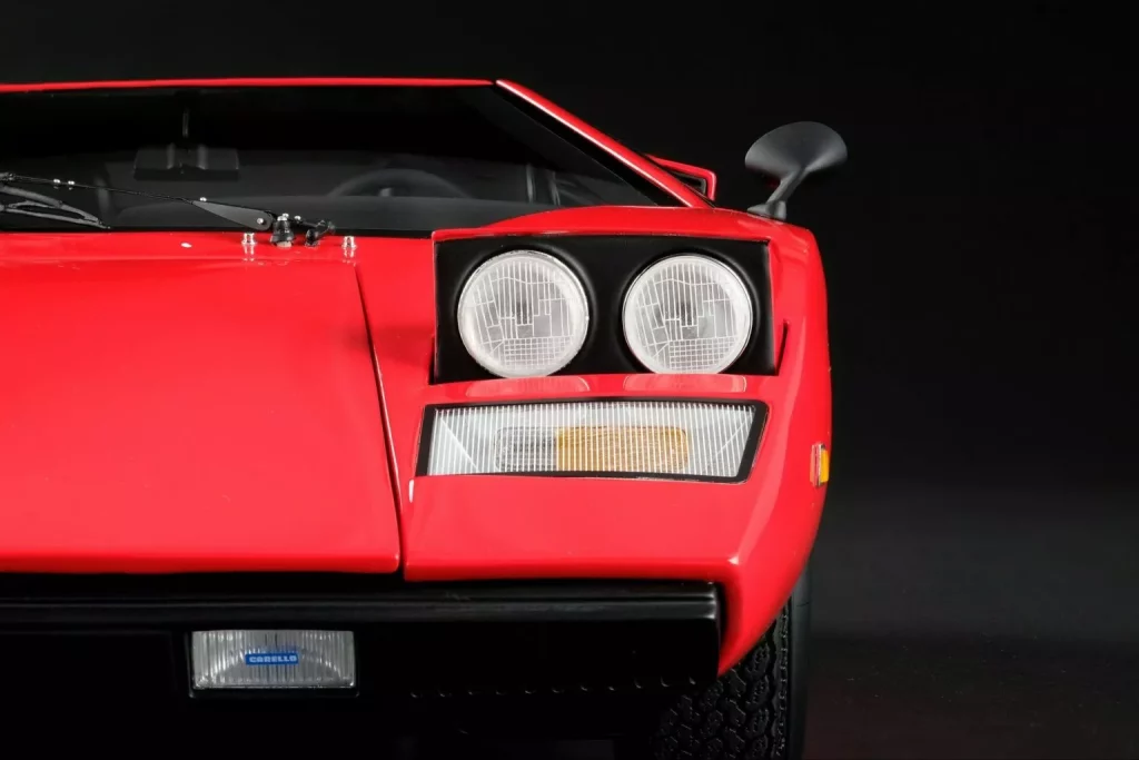 El Lamborghini Countach regresa a la gama de Amalgam Collection. Y no es el único 16 Motor16 2024 Lamborghini Countach Revuelto Amalgam Collection 14 Motor16