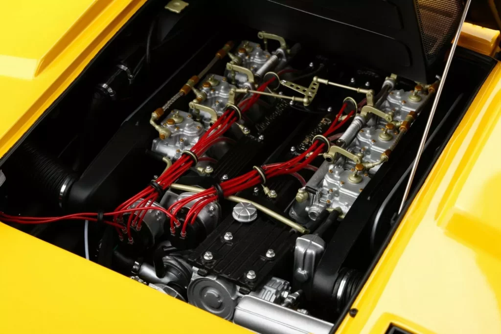 2024 Lamborghini Countach LP400 Amalgam Collection. Imagen motor.