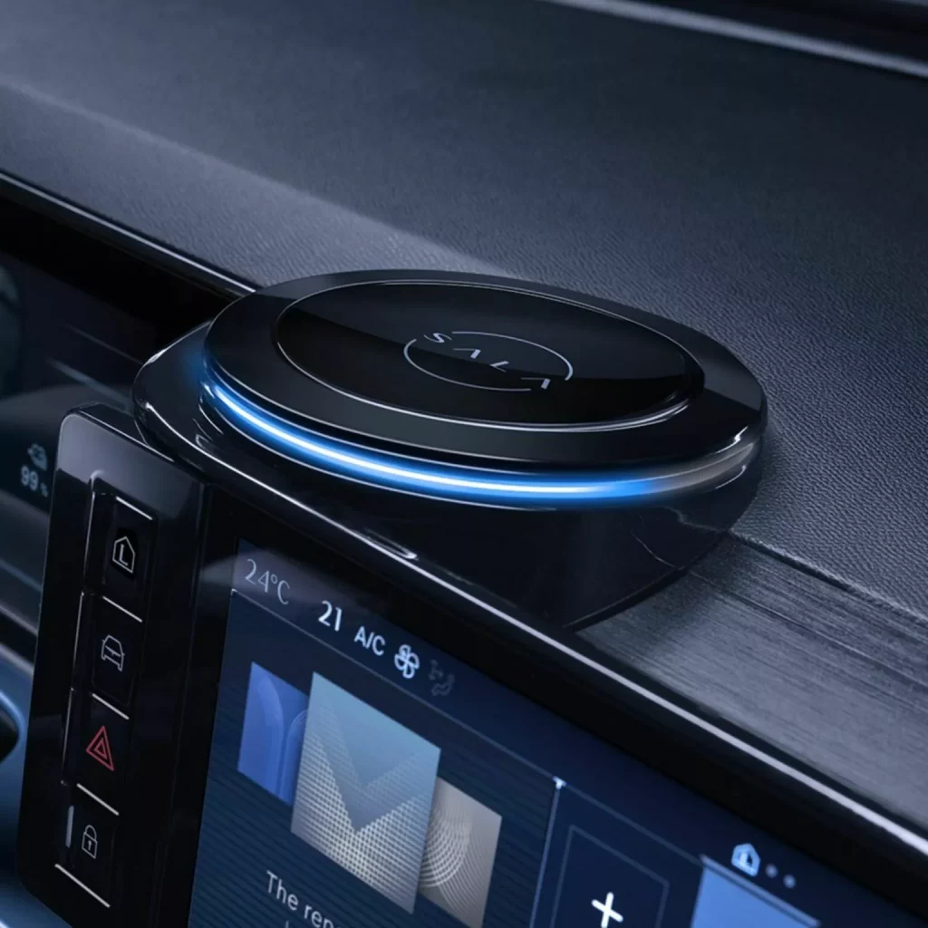 Lancia Ypsilon: Un utilitario que reemplaza a una leyenda con 14 años de historia 49 Motor16 2024 Lancia Ypsilon Cassina 45 Motor16
