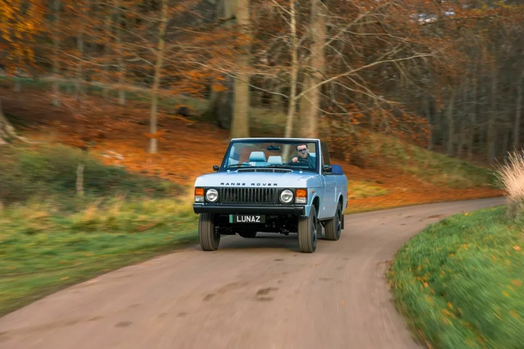 El único Range Rover Classic eléctrico y descapotable lo firma Lunaz 8 Motor16 2024 Lunaz Range Rover Safari 4 Motor16