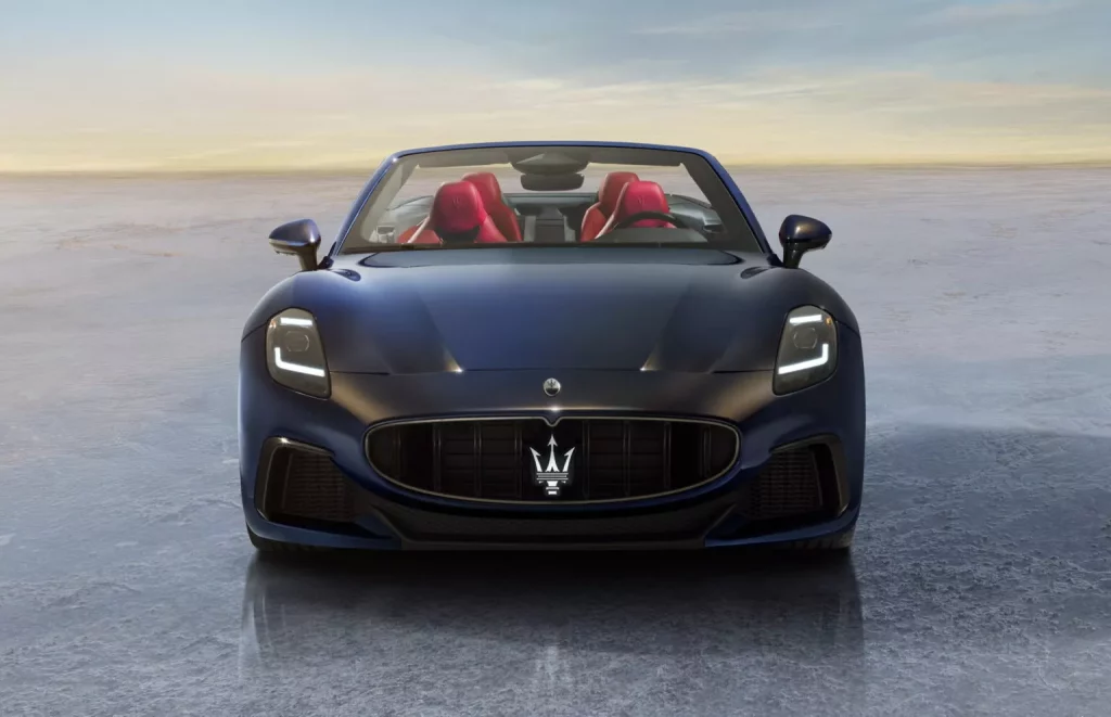 2024 Maserati GranCabrio Trofeo 2 Motor16