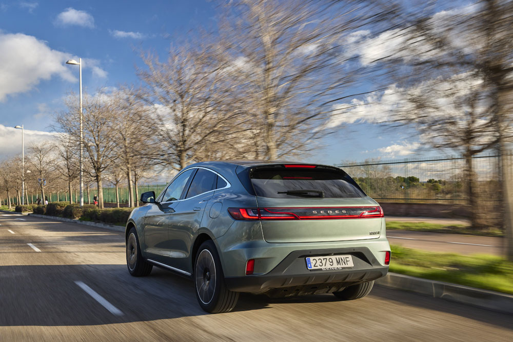 Seres 5: Probamos un SUV eléctrico que rompe moldes desde China 37 Motor16 2024 Seres 5 Prueba 34 Motor16