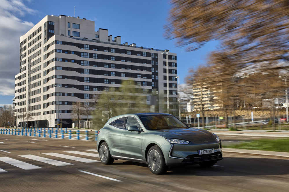 Seres 5: Probamos un SUV eléctrico que rompe moldes desde China 48 Motor16 2024 Seres 5 Prueba 45 Motor16