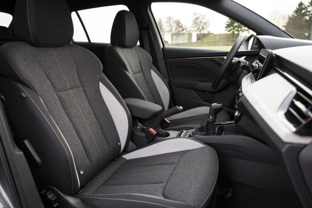 2024 Skoda Scala 17 Motor16