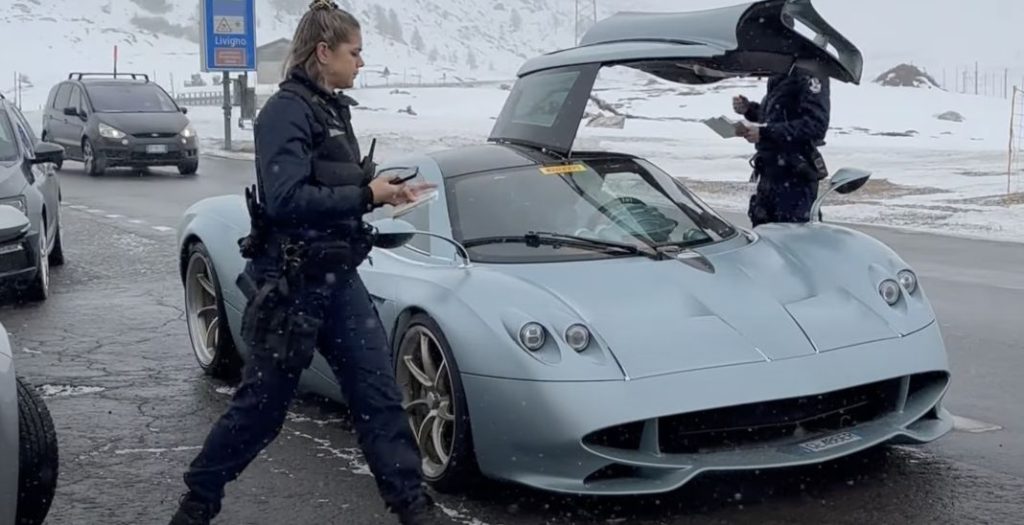 2024 pagani huayra codalunga policia suiza Motor16