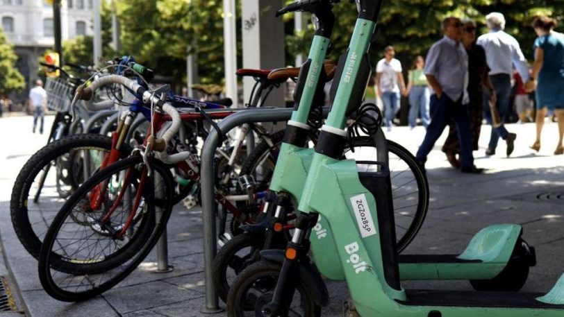 La empresa de alquiler de patinetes eléctricos que se revela contra las nuevas reglas de la DGT para los VMP 168 Motor16 bolt