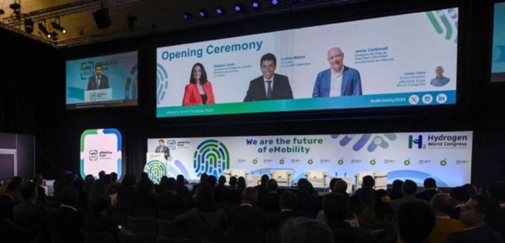 e-Mobility World Congress: el renting, el pago por uso y la electrificación de flotas, fueron los protagonistas 3 Motor16 6519527 Motor16