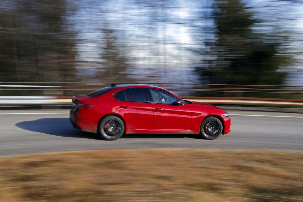 Alfa Romeo Tributo Italiano 5 Motor16