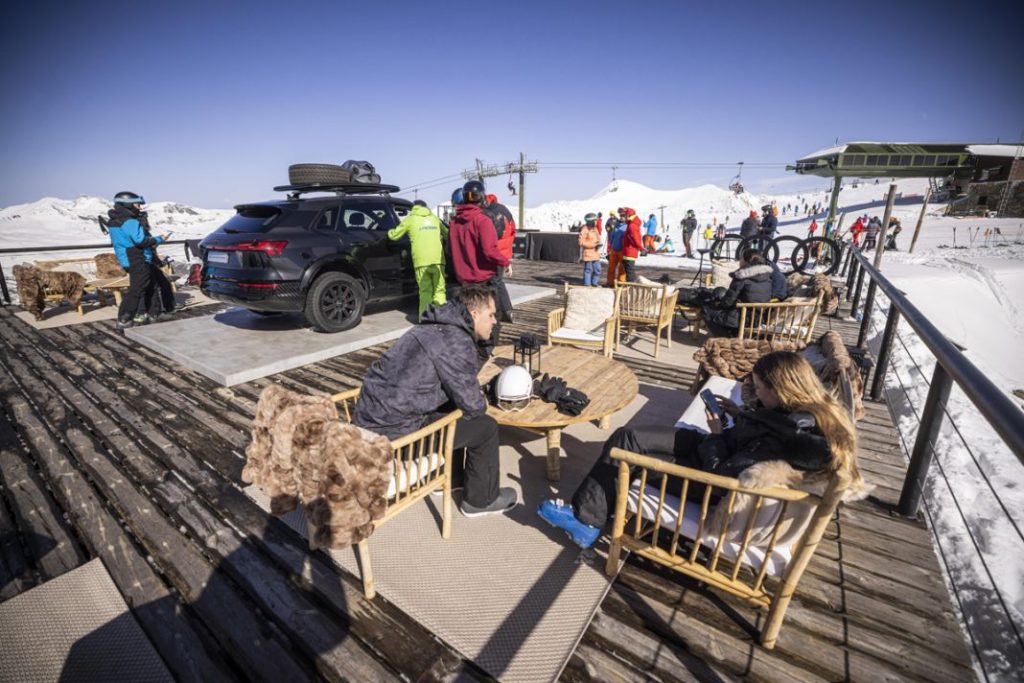 El Audi Q8 e-tron edition Dakar cambia el desierto por la nieve 6 Motor16 Audi Q8 e tron edition Dakar Baqueira Beret 12 Motor16