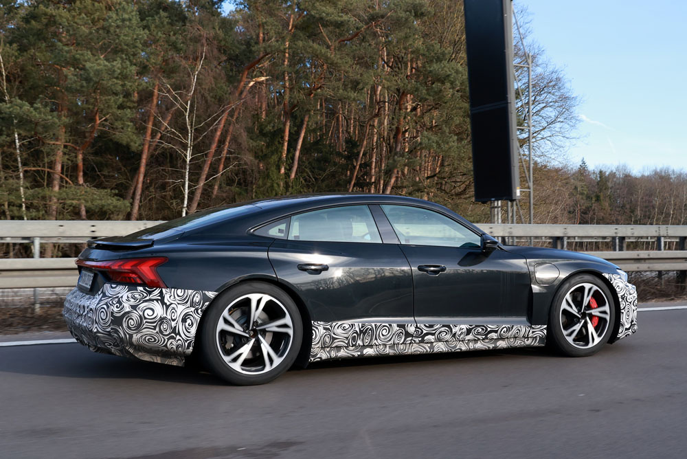 Audi prepara cambios para el e-tron GT 1 Motor16 Audi RS e tron GT facelift 10 Motor16