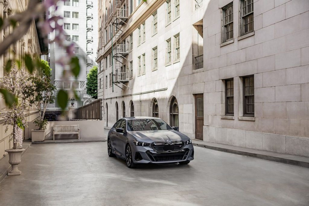 El anuncio con el que BMW sorprenderá en la Super Bowl 1 Motor16 BMW i5 Motor16