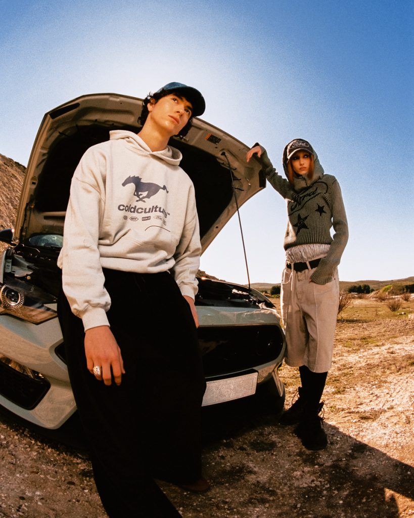 La marca de coches que inspira una nueva colección de ropa 2 Motor16 Cold Culture ropa Ford3 Motor16