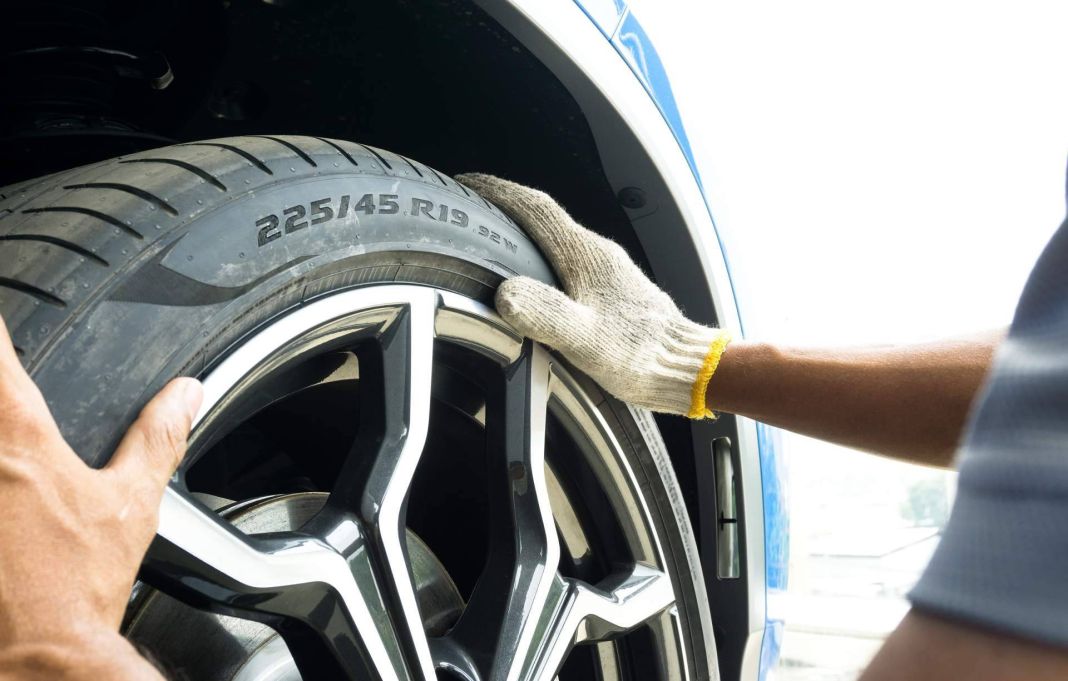 La multa de la DGT si no llevas rueda de repuesto 1 Motor16 ¿ES OBLIGATORIO LLEVAR RUEDA DE REPUESTO?