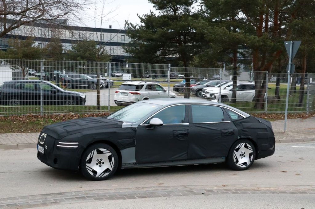 Genesis G80 Electric 2024 8 Motor16