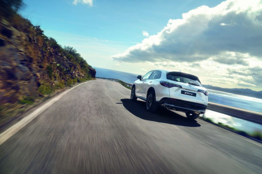 Honda ZR V 2024 8 Motor16
