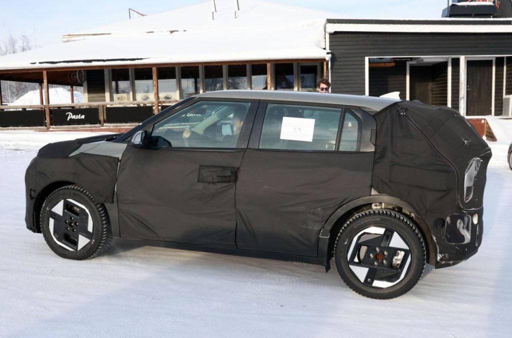 ¿Será el EV3 el siguiente eléctrico de Kia? 8 Motor16 Kia EV3 5 Motor16