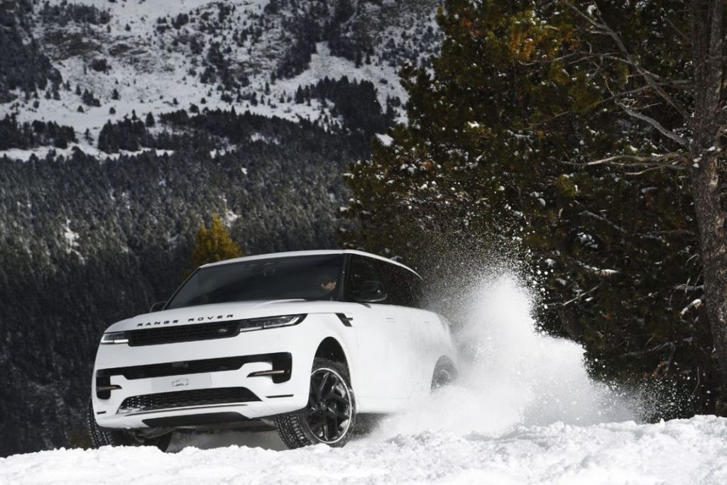 LAND ROVER EXPERIENCE 2 Motor16