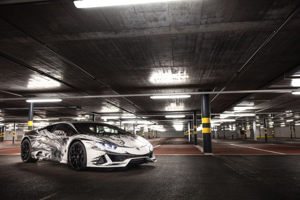 Los modelos más exclusivos de Lamborghini y Ducati se han pintado con los dedos 7 Motor16 Lamborghini Huracan EVO Speciale Paolo Troilo Minotauro10 Motor16