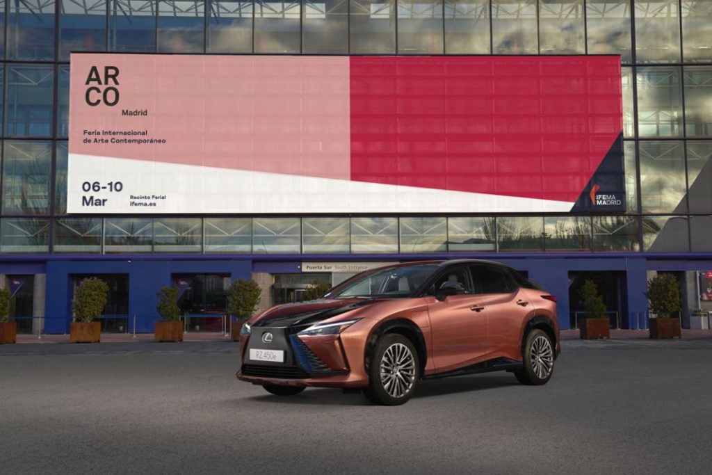 El Lexus LBX será el nuevo Art Car de la marca 1 Motor16 Lexus ARCOmadrid 20241 Motor16