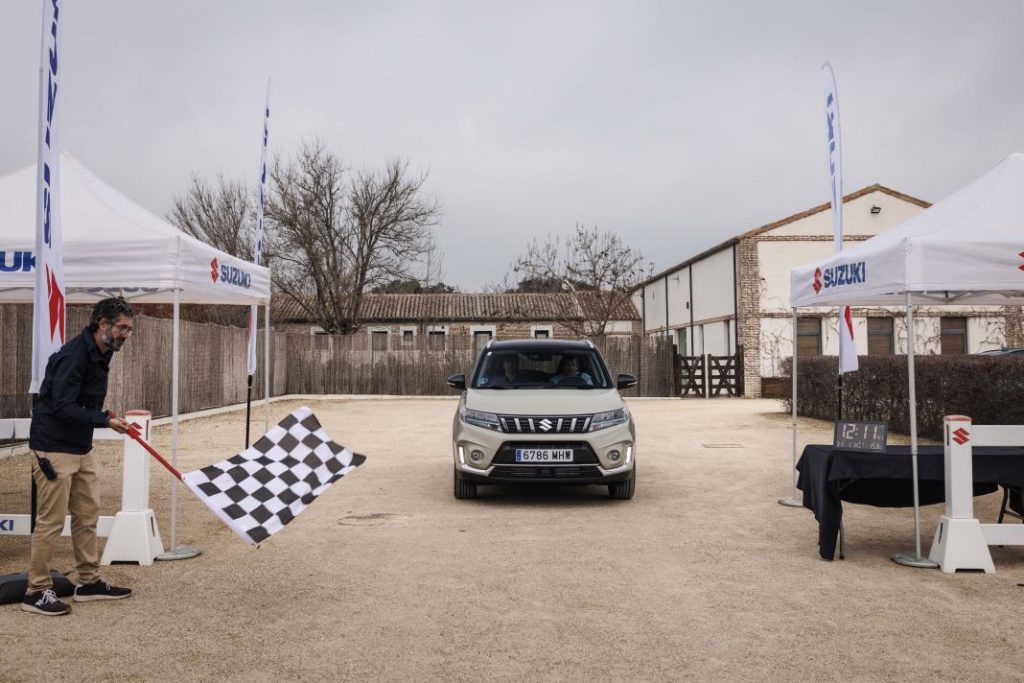 La marca de coches que sigue multiplicando la solidaridad 2 Motor16 LitrosxKilos 2024 2 Motor16