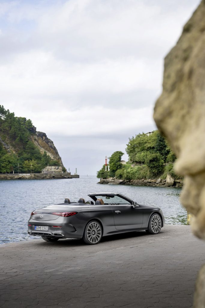 MERCEDES CLE CABRIO 9 Motor16