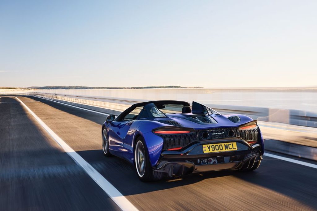 McLaren Artura Spider: El súper deportivo híbrido enchufable, ahora sin techo 27 Motor16 McLaren Artura Spider.03 Motor16