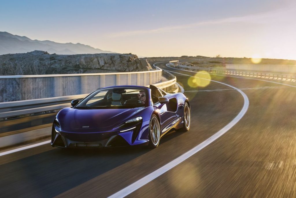 McLaren Artura Spider: El súper deportivo híbrido enchufable, ahora sin techo 25 Motor16 McLaren Artura Spider.05 Motor16